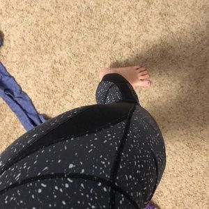 Polka dot lululemon leggings size 6